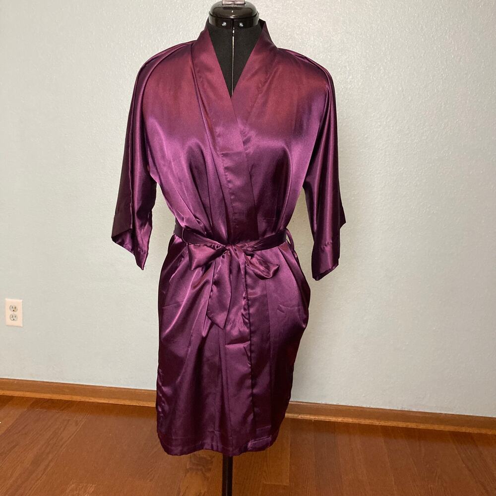 S purple satin pocket robe dressing pajamas PJ’s wrap tie belt
